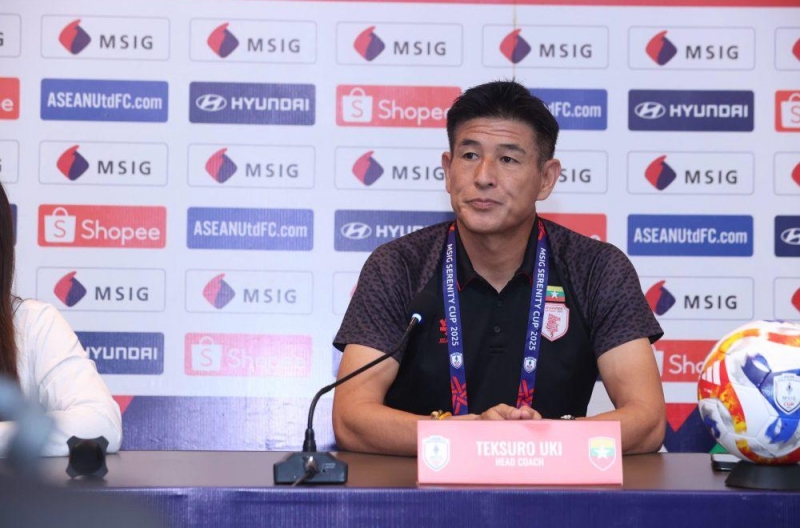 HLV Nhật Bản: 'Quá khó để kiểm soát trước Việt Nam'