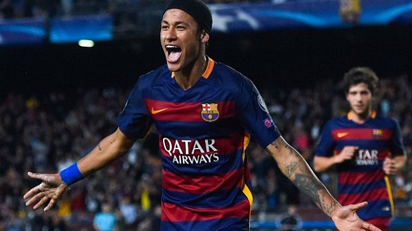 Neymar chính thức ký hợp đồng mới