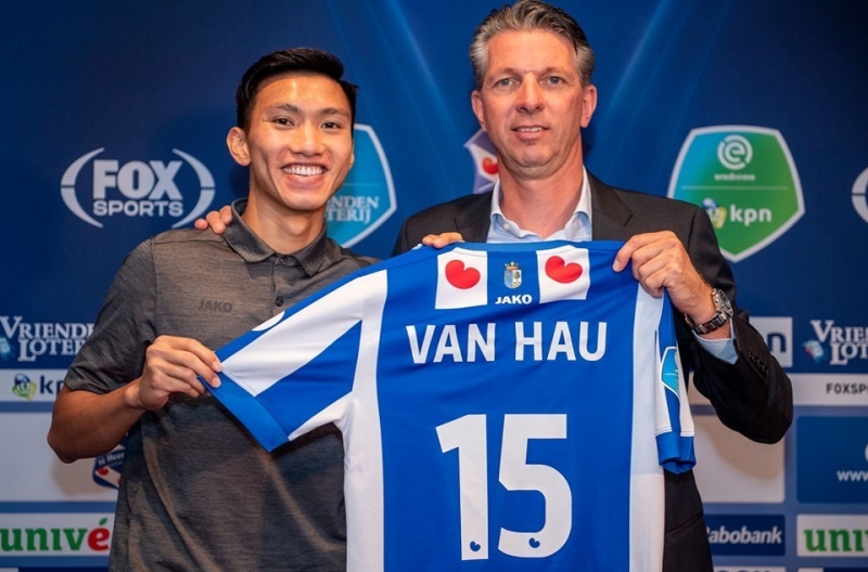 Hà Nội FC ủng hộ Đoàn Văn Hậu tiếp tục ở lại Hà Lan