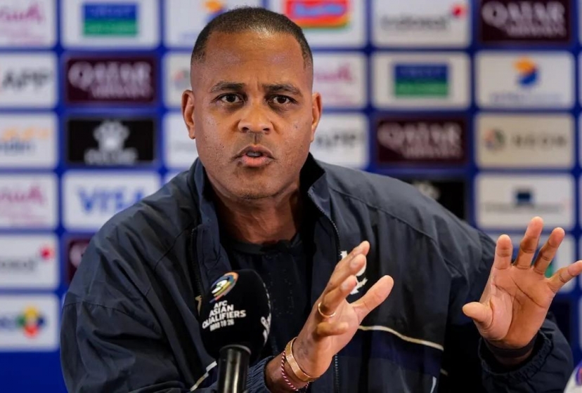 SỐC: HLV Kluivert 2 lần bị loại ở vòng loại World Cup 2026