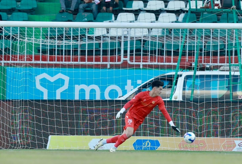 Thủ môn số 1 U23 Việt Nam lên tiếng sau chiến thắng tại V-League