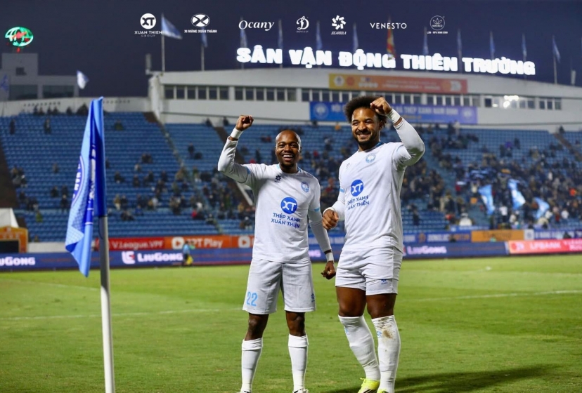 Trực tiếp Nam Định 1-0 Hà Tĩnh: Bàn thắng đến sớm