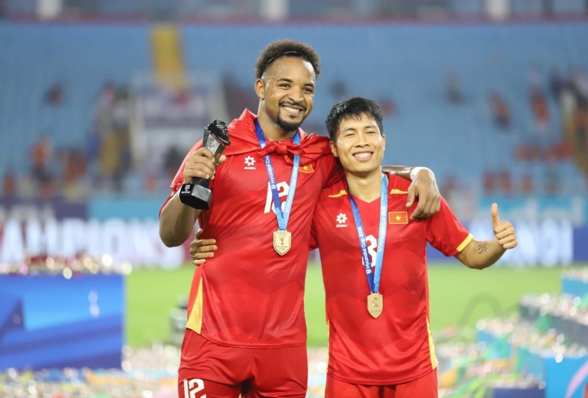 Xuân Son và Văn Vĩ nhận thưởng lớn sau chức vô địch AFF Cup 2026