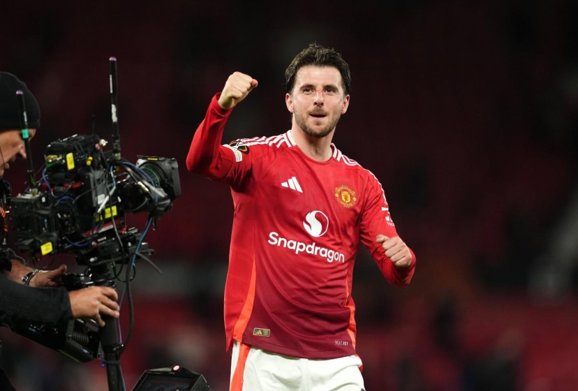 Mason Mount đi vào lịch sử Manchester United