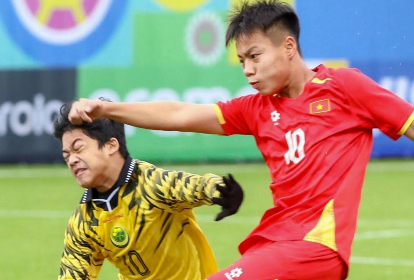 CĐV Malaysia đồng loạt dậy sóng khi Việt Nam lập kỳ tích chấn động World Cup