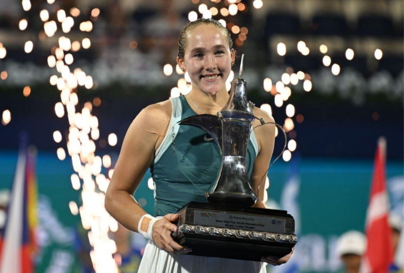 Đăng quang WTA Dubai, Mirra Andreeva dựng hai cột mốc đáng nhớ trong sự nghiệp