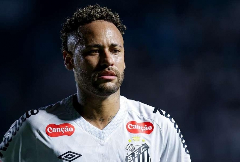 Neymar bất ngờ tuyên bố về việc giải nghệ