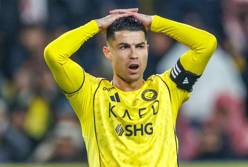 Ronaldo tiếp tục nhận tin 'sét đánh' tại Al Nassr