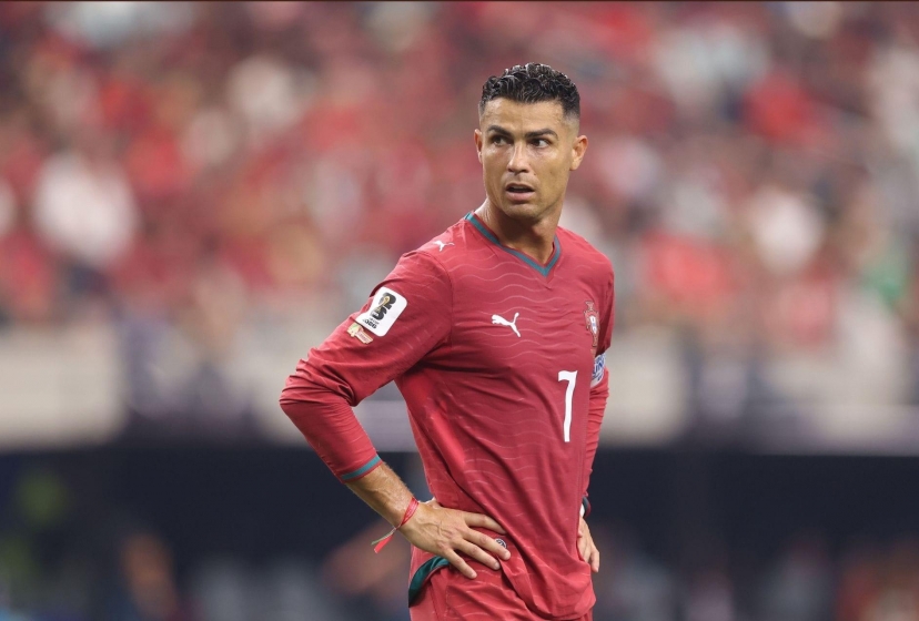 CHÍNH THỨC: Ronaldo san bằng kỷ lục tệ nhất lịch sử World Cup