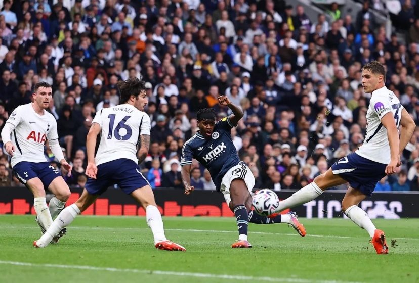 Tottenham chìm sâu khủng hoảng sau thất bại trước Newcastle