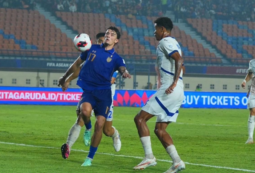 CĐV Thái Lan bình thản gọi tên Việt Nam dù thua 1-2 trước Philippines