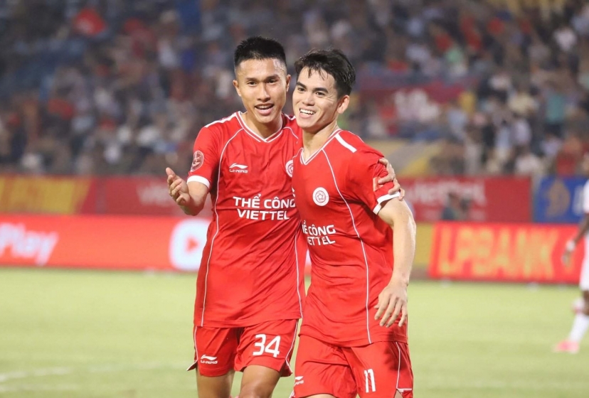 Trực tiếp bóng đá Viettel 1-1 Hà Tĩnh: Đôi công nảy lửa