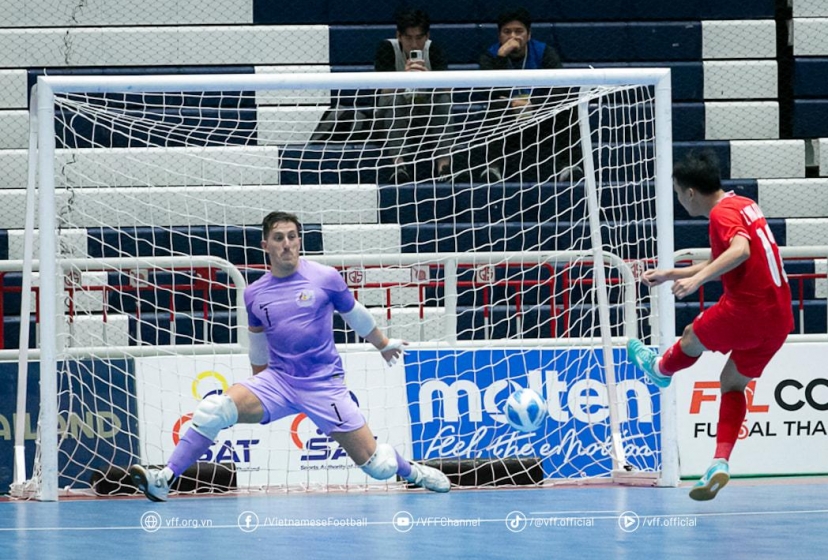 CĐV Đông Nam Á dậy sóng khi ĐT futsal Việt Nam vào chung kết giải AFF