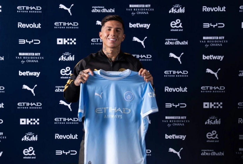 CHÍNH THỨC: Enzo Fernandez gia nhập Manchester City