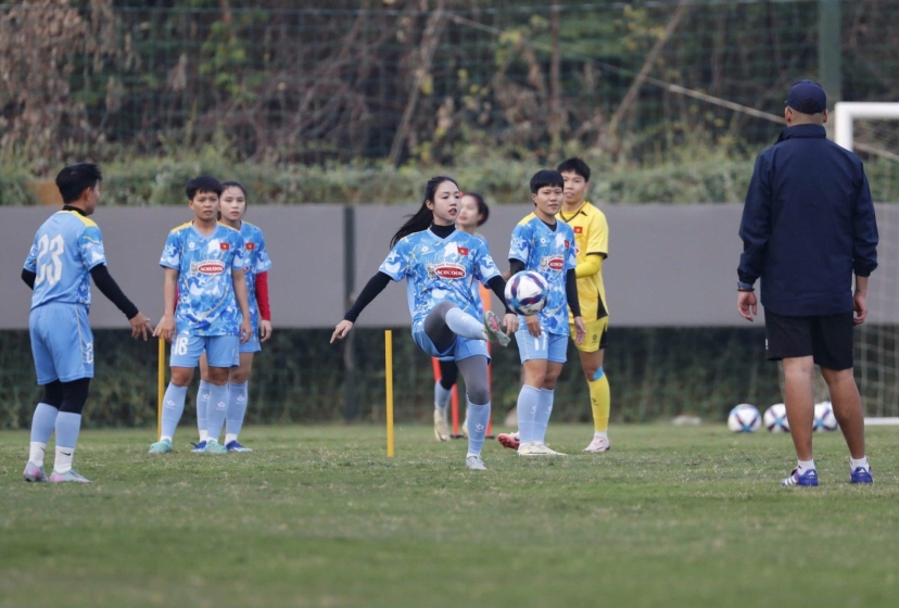 Hot girl ĐT nữ Việt Nam nói gì sau thắng lợi trước Uzbekistan