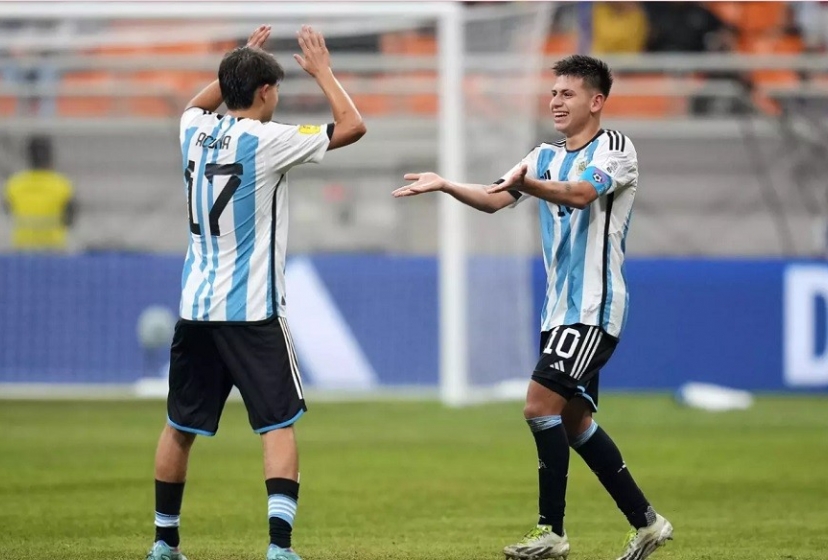Trực tiếp U17 Argentina 0-1 U17 Đức: Bất ngờ xảy ra