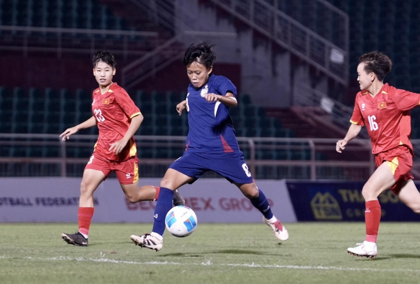 Trực tiếp U19 nữ Việt Nam 0-1 Thái Lan: Sai lầm