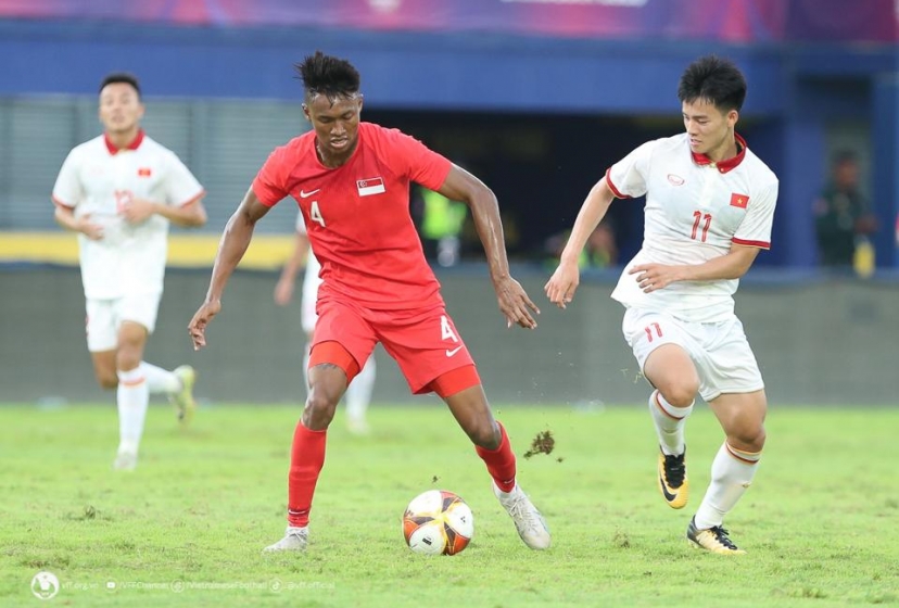 1 đội tuyển không tham dự môn bóng đá Nam SEA Games