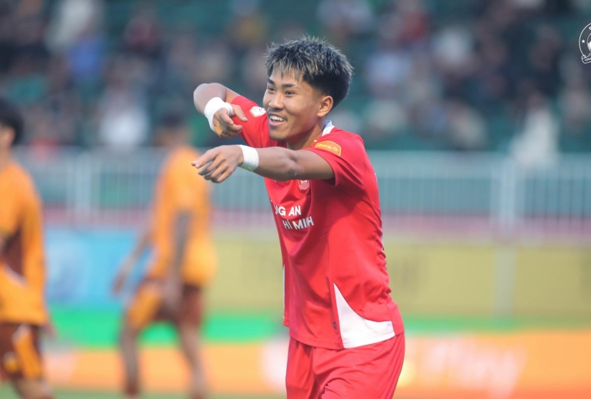 Trực tiếp CA TP HCM 1-0 PVF CAND: Việt kiều Khoa Ngô ghi bàn