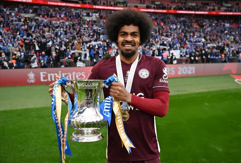 Nhà vô địch FA Cup bay thẳng sang Hà Nội để đấu ĐT Việt Nam