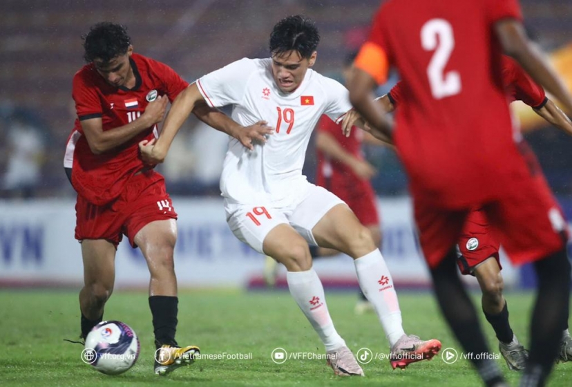 Đối thủ U17 Việt Nam nhận tin cực buồn trước VCK châu Á