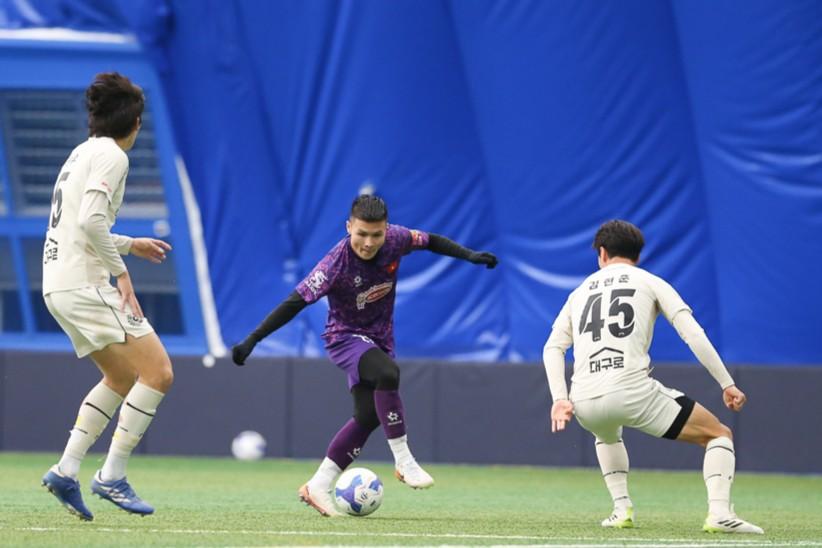NÓNG: ĐT Việt Nam sang Hàn Quốc thi đấu ngay trước AFF Cup