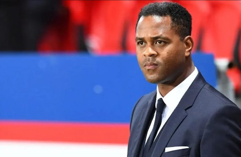 CĐV Indonesia đòi sa thải HLV Kluivert sau thảm bại trước Australia