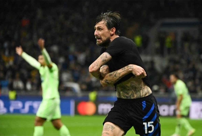 Francesco Acerbi: 37 năm cho khoảnh khắc người hùng tại C1