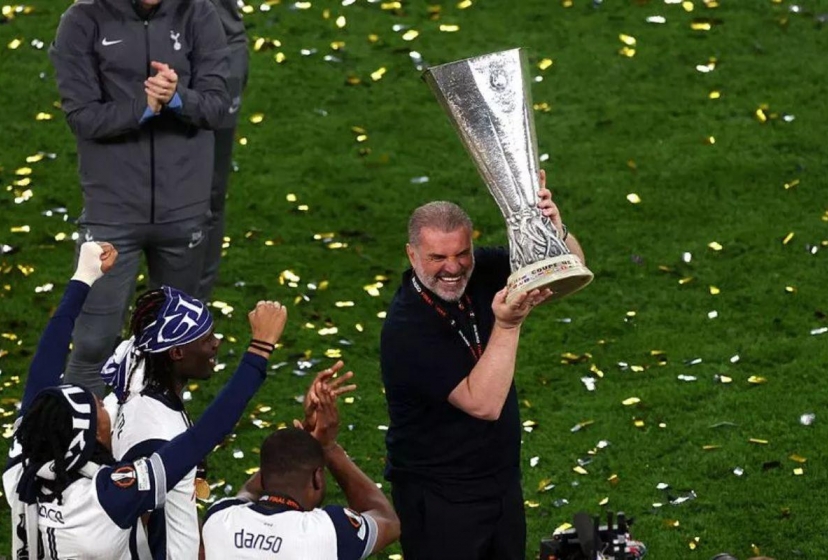 Postecoglou giữ lời hứa mang chức vô địch về cho Tottenham