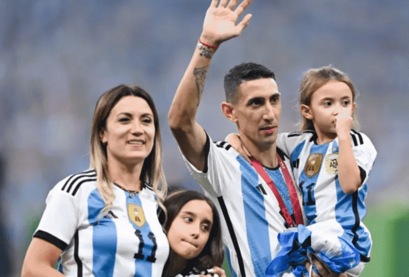 Angel Di Maria trở về quê nhà bất chấp bị mafia Argentina dọa giết