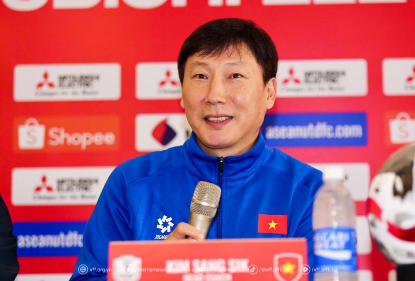 HLV Kim Sang Sik: 'ĐT Việt Nam đến Thái Lan để vô địch AFF Cup'