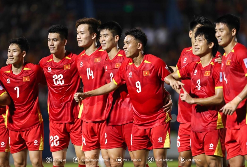 CĐV Đông Nam Á phản ứng bất ngờ về danh sách ĐT Việt Nam đấu Malaysia