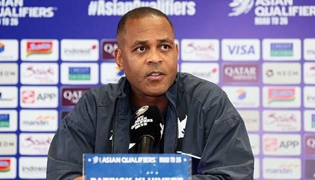 HLV Kluivert: 'Indonesia làm hết khả năng để thắng Nhật Bản'
