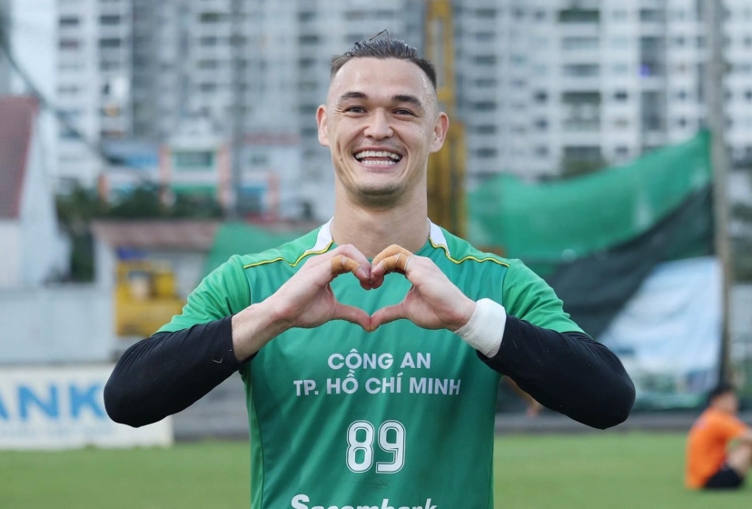 Patrik Lê Giang báo tin cực vui cho ĐT Việt Nam