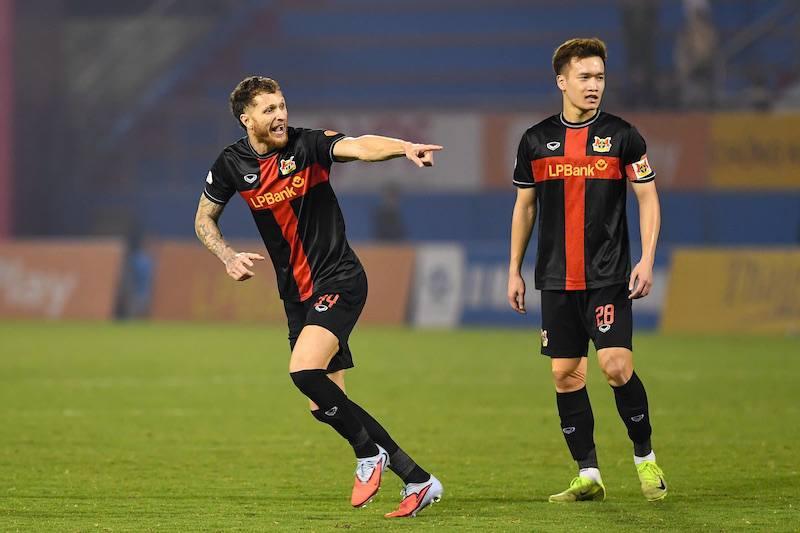 Geovane tỏa sáng, Ninh Bình gây sốc với trận thua thứ 2 liên tiếp