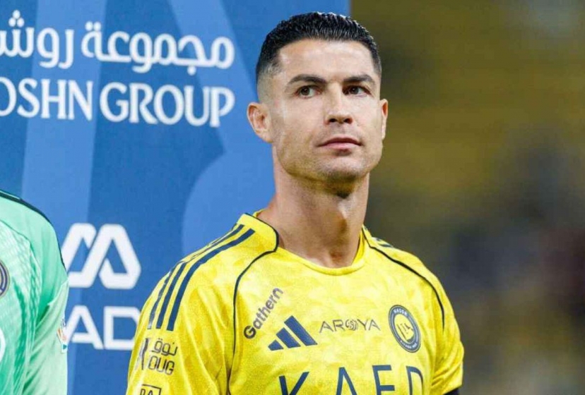 Cristiano Ronaldo 'quay xe', chốt ngày trở lại cho Al Nassr