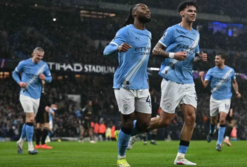 Thị uy sức mạnh, Man City áp sát ngôi đầu Arsenal