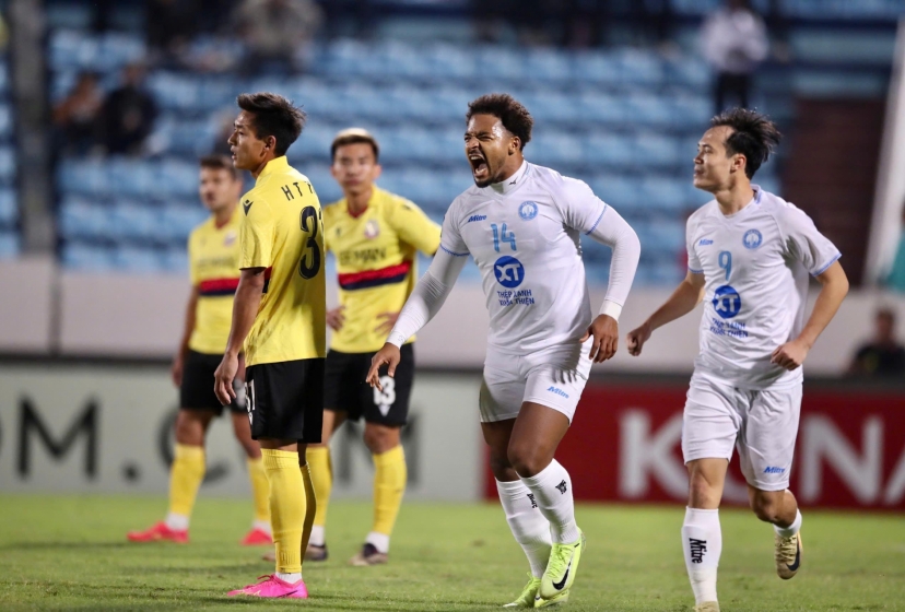 Trực tiếp Nam Định 2-0 Lee Man: Văn Vũ nhân đôi cách biệt