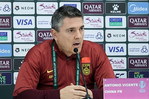 HLV U23 Trung Quốc: 'Chúng tôi hiểu rất rõ U23 Việt Nam'