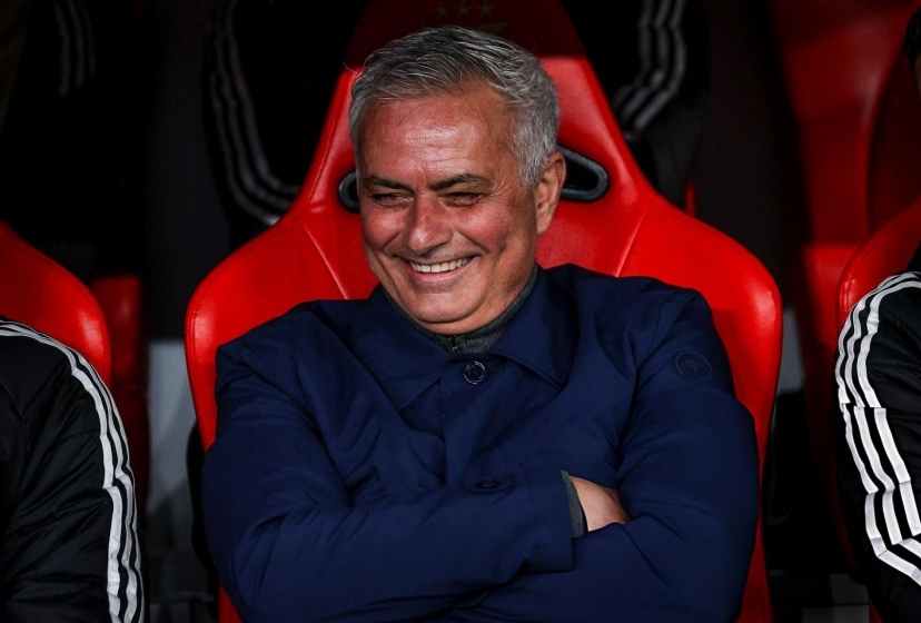 Khi Mourinho vẫn còn quá 'đặc biệt'