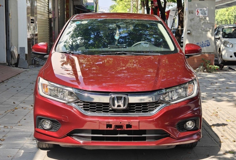 Honda City 2018 lăn bánh 6 năm rao bán với giá ngỡ ngàng