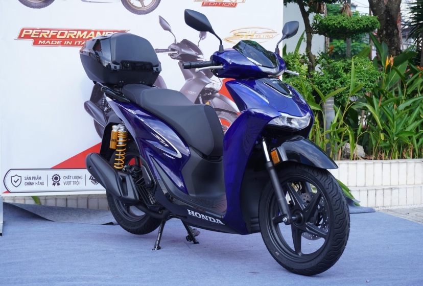 Honda SH Vetro Blue 2026 nhập Ý về Việt Nam, giá cao gấp đôi SH lắp ráp trong nước
