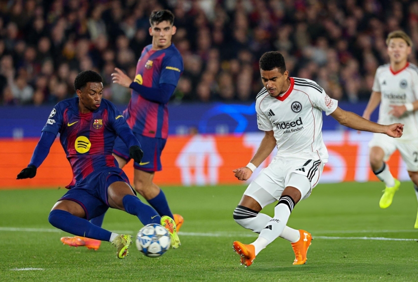 Trực tiếp Barca 0-1 Frankfurt: Địa chấn tại Camp Nou