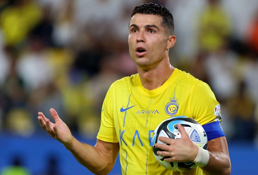 Ronaldo lại 'làm mình làm mẩy' tại Al Nassr
