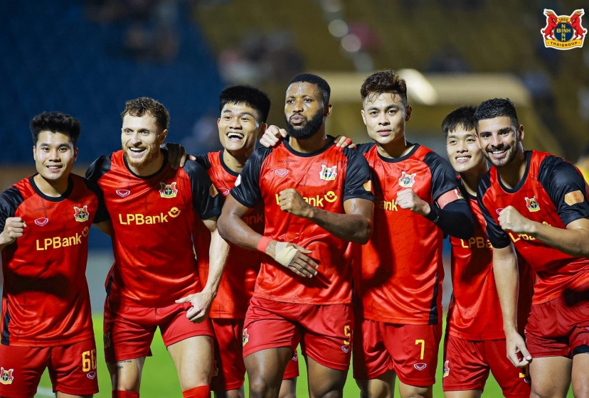 Trực tiếp Ninh Bình 2-0 PVF-CAND: Nghỉ giải lao