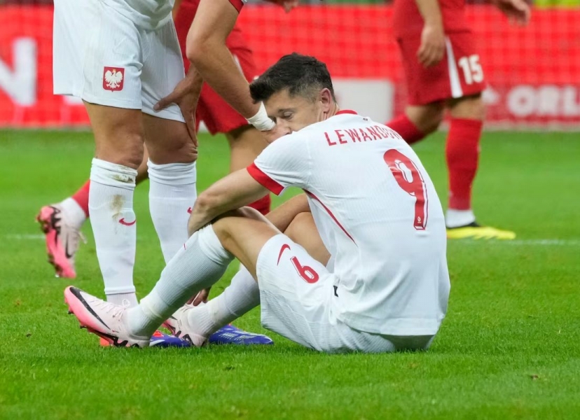 Lewandowski chấn thương ngay trước thềm Euro 2024
