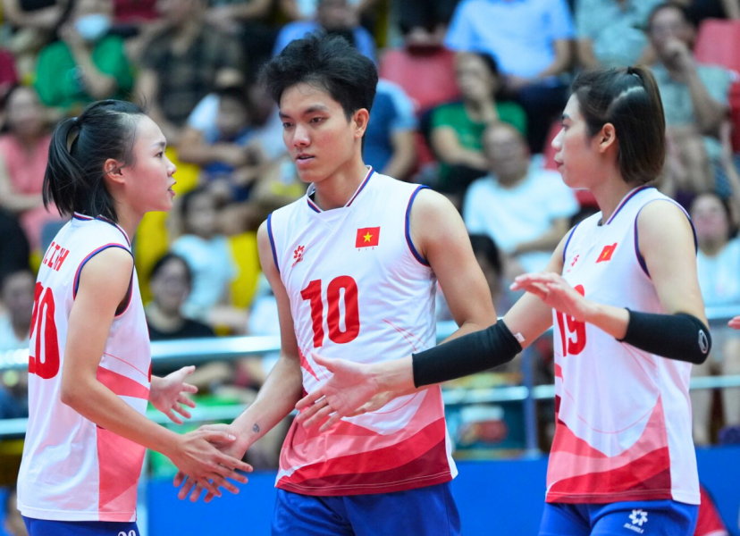 Trực tiếp bóng chuyền nữ Việt Nam 1-1 Thái Lan: Đôi công mãn nhãn