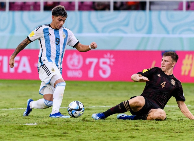 Xác định đội đầu tiên vào chung kết U17 World Cup 2023
