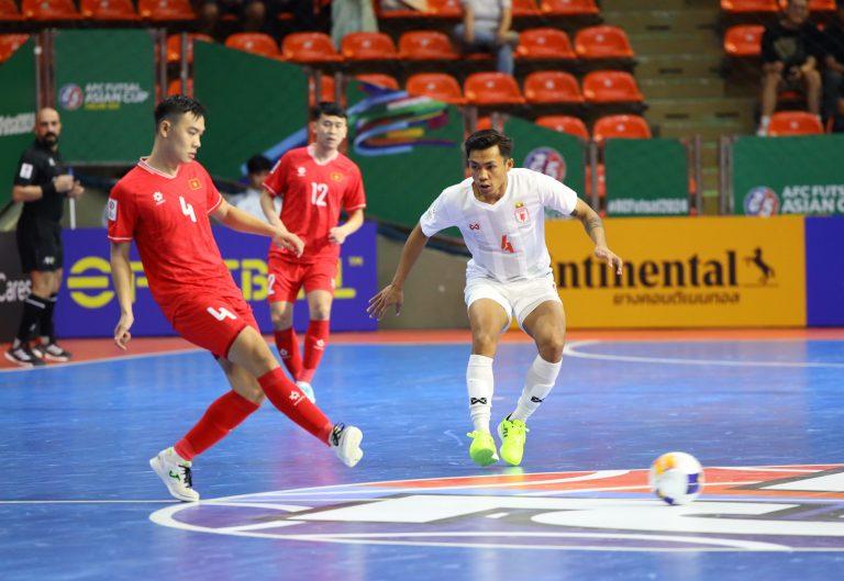 Trực tiếp futsal Việt Nam 0-0 Uzbekistan: Bế tắc