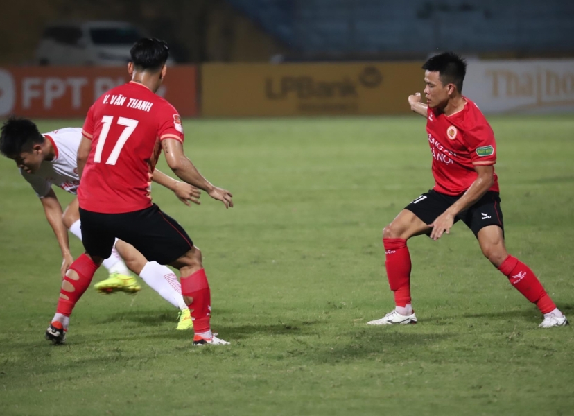 Trực tiếp CAHN 0-2 Viettel: Filip Nguyễn nhận bàn thua